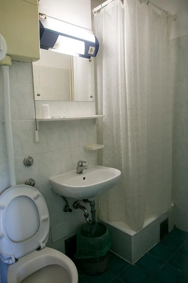 Hostel Spinut Split