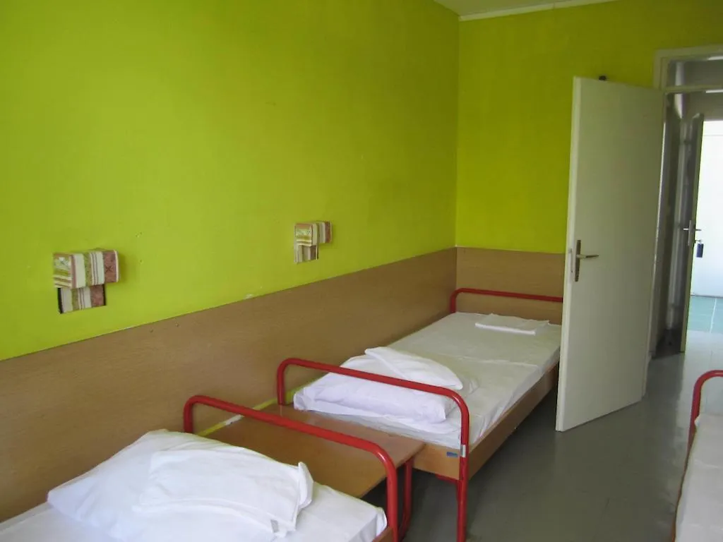 Hostel Spinut Split Croácia