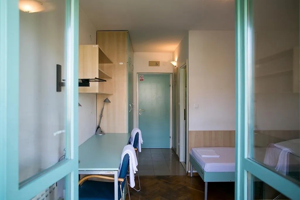 Hostel Spinut Croatia
