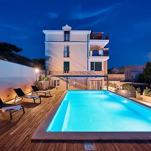 Sun Hills , Split Kroatien
