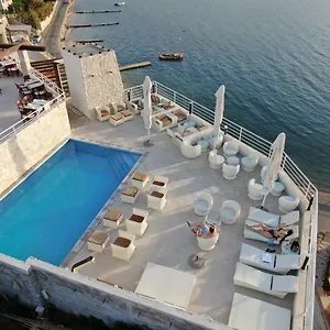 Hotel Belveder Pag Town